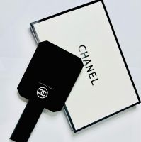 Gương Chanel